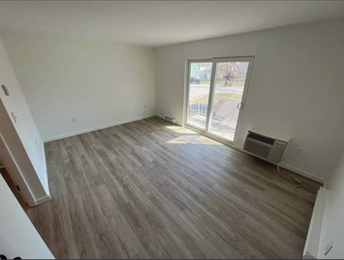 Apartment for rent at 31 Vine St #37, Weymouth, MA 02188