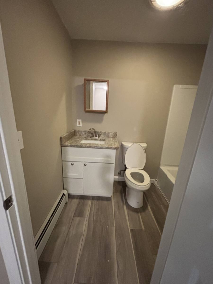 Townhouse for rent at 10 Henchman St #R, Worcester, MA 01605