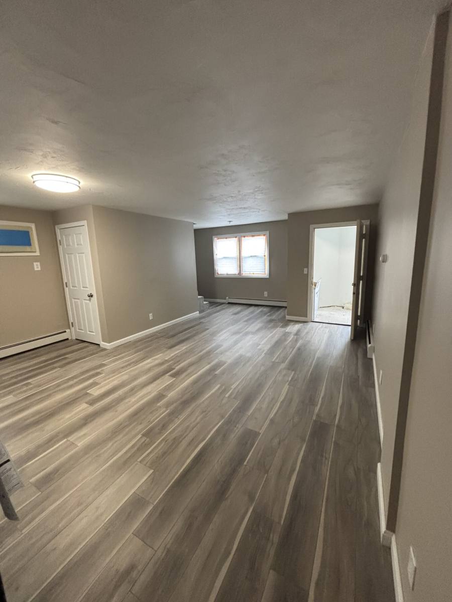 Townhouse for rent at 10 Henchman St #R, Worcester, MA 01605