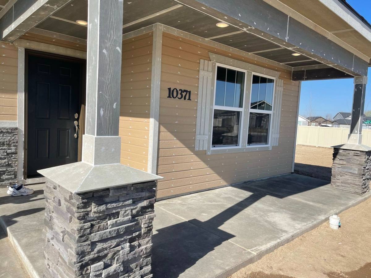 House for rent at 10371 Longtail Dr, Nampa, ID 83687