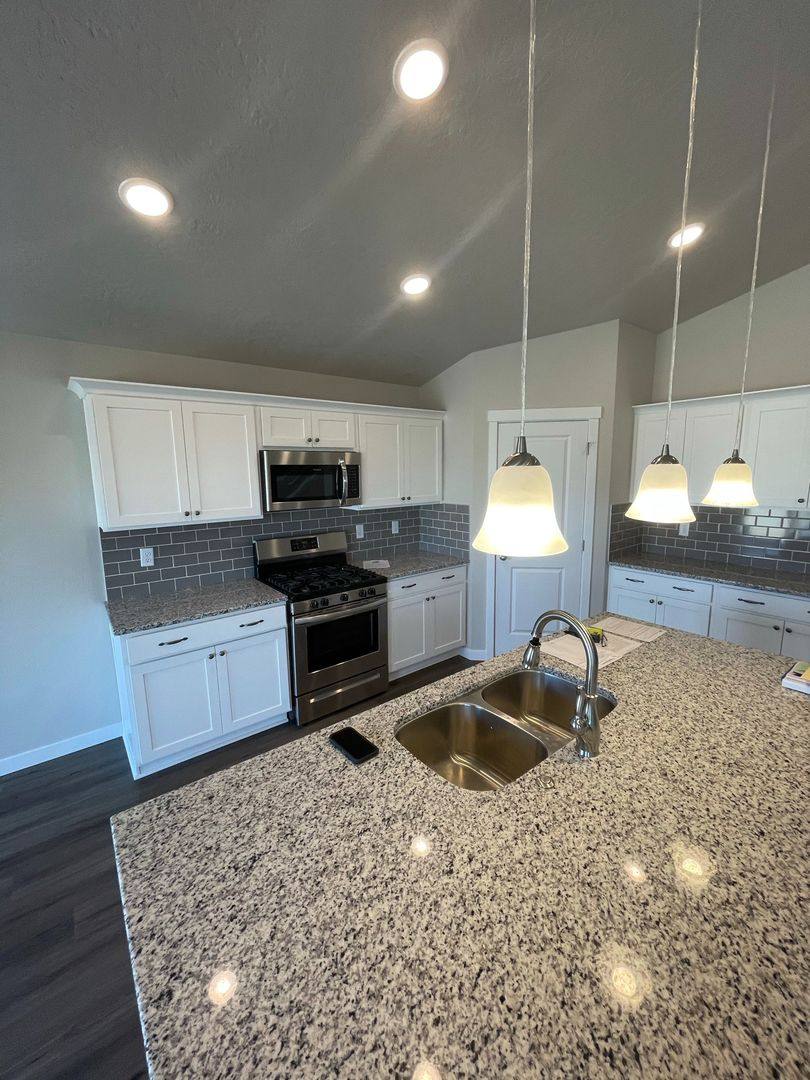 House for rent at 10371 Longtail Dr, Nampa, ID 83687