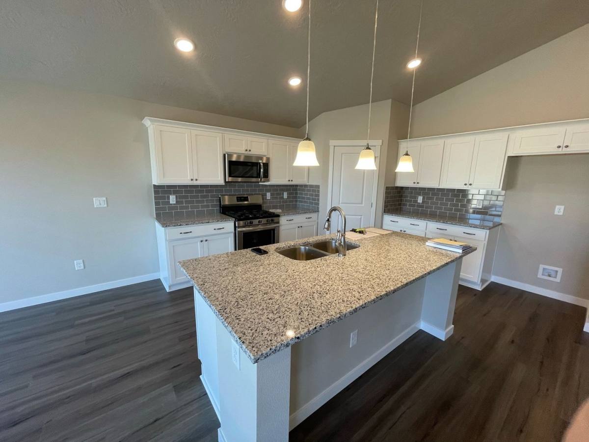 House for rent at 10371 Longtail Dr, Nampa, ID 83687
