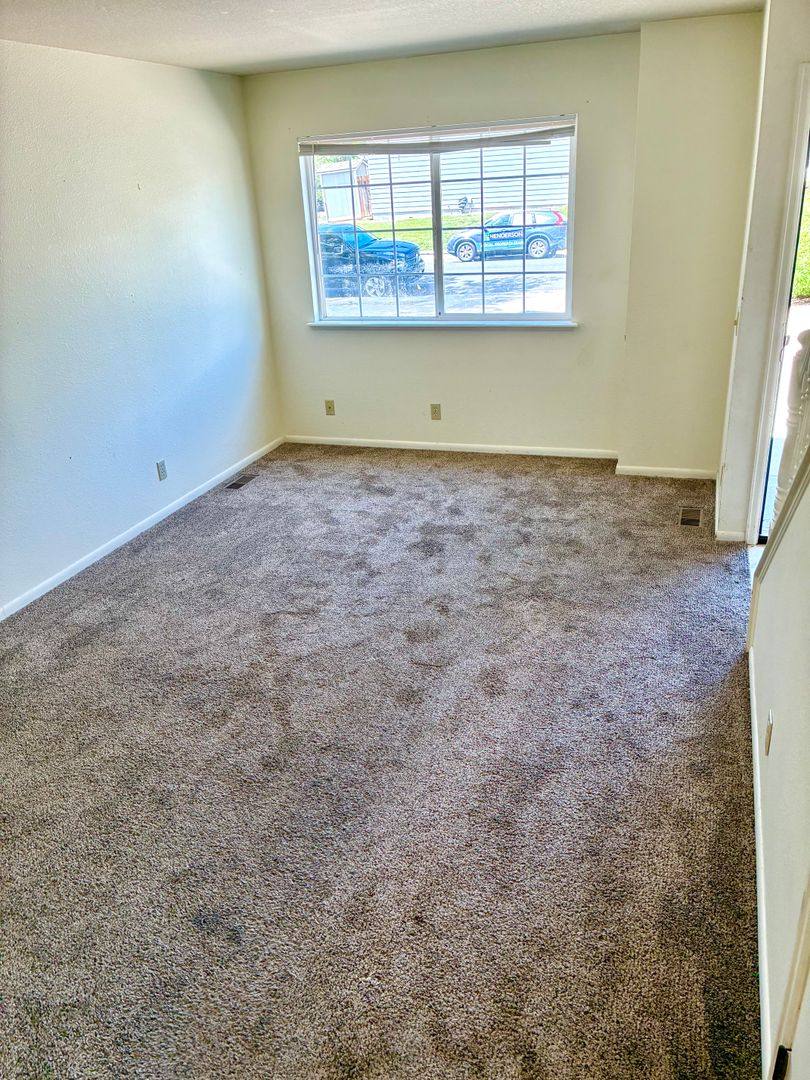 Townhouse for rent at 4848 Basswood Dr, Loveland, CO 80538