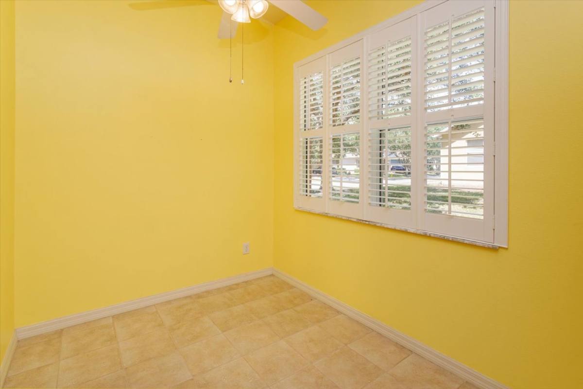 House for rent at 120 Crepe Myrtle Dr, Groveland, FL 34736