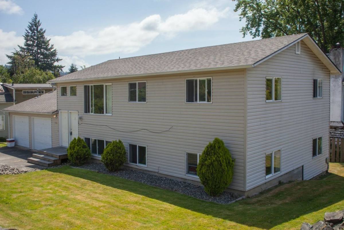 Apartment for rent at 2116 Mill Ave, Bellingham, WA 98225