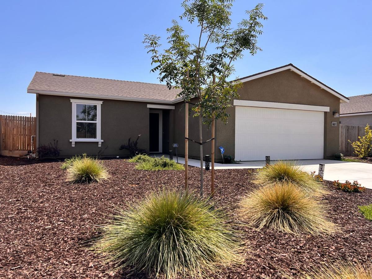 House for rent at 8603 Lunascape Ave, Bakersfield, CA 93311