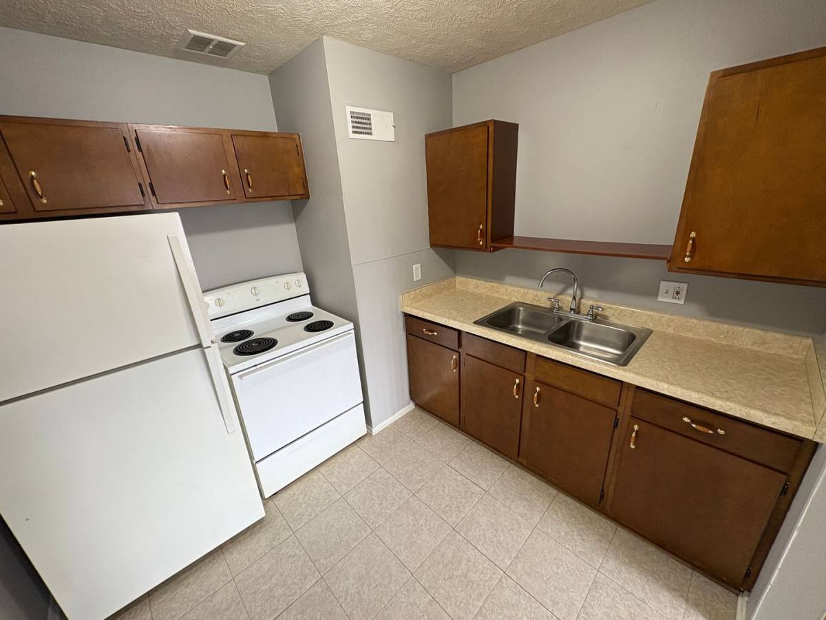 Apartment for rent at 1910 J St, Lincoln, NE 68510