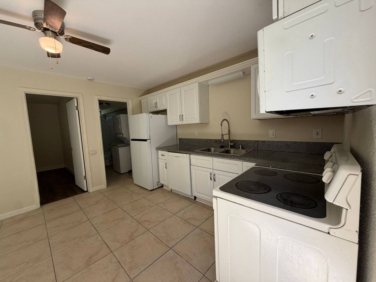 Apartment for rent at 535 N Harbor Blvd, West Sacramento, CA 95605