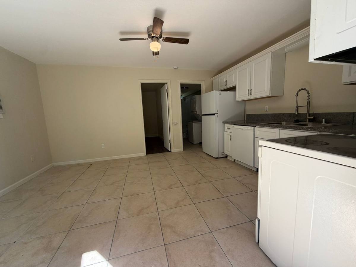 Apartment for rent at 535 N Harbor Blvd, West Sacramento, CA 95605