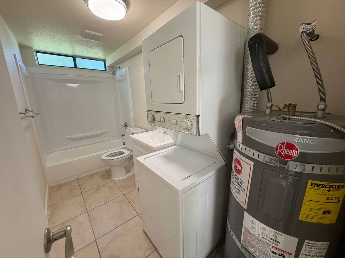 Apartment for rent at 535 N Harbor Blvd, West Sacramento, CA 95605