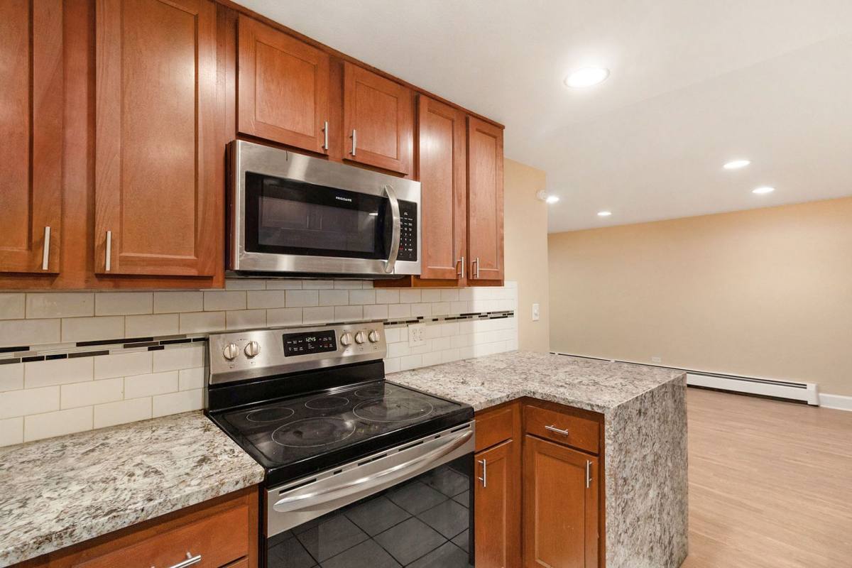 Condo for rent at 701 Pearl St, Denver, CO 80203