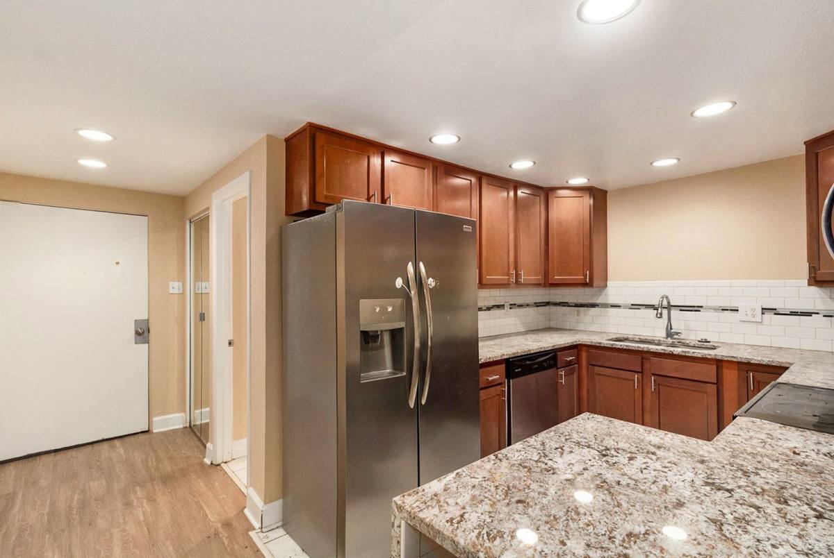 Condo for rent at 701 Pearl St, Denver, CO 80203