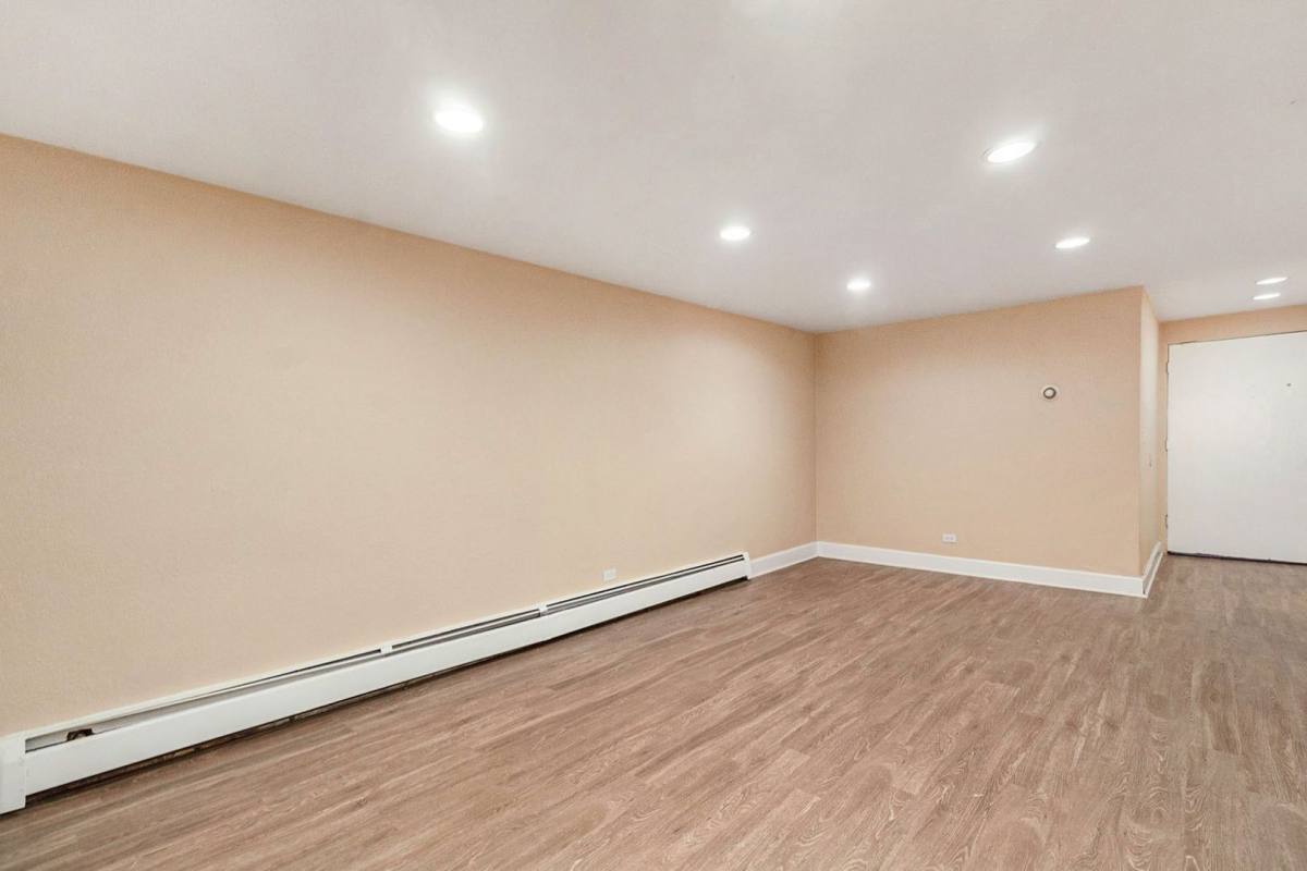 Condo for rent at 701 Pearl St, Denver, CO 80203
