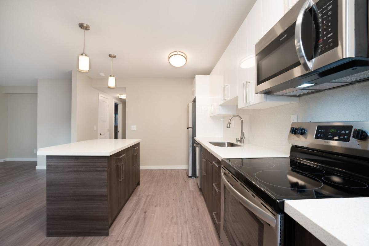 Apartment for rent at 410 102nd Ave SE, Bellevue, WA 98004