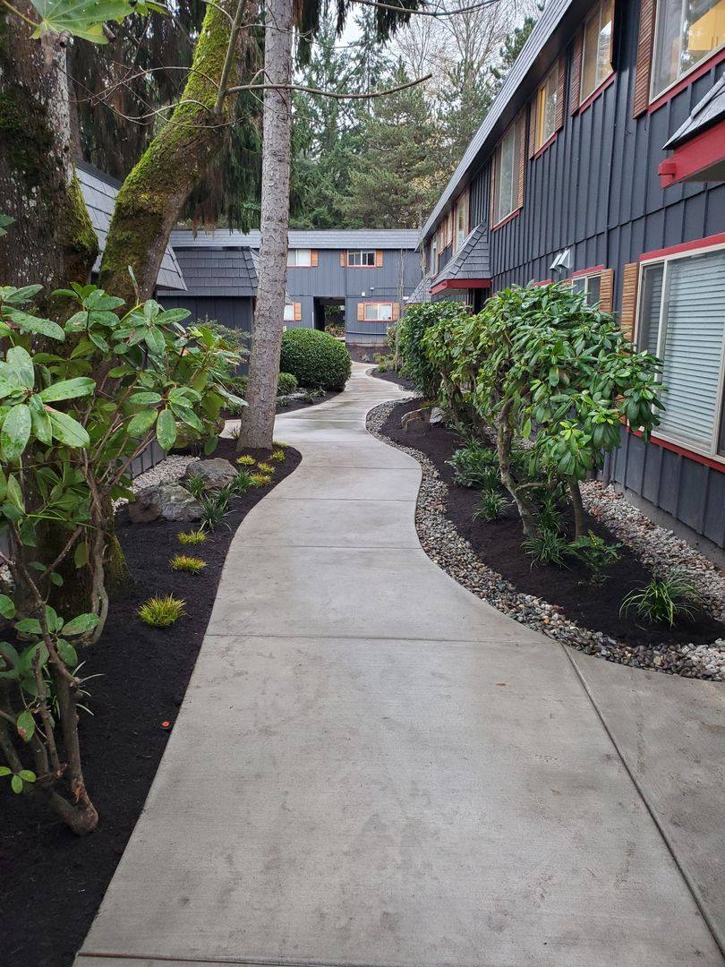 Apartment for rent at 410 102nd Ave SE, Bellevue, WA 98004
