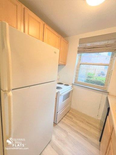 Apartment for rent at 5712 Phillips Ave, Pittsburgh, PA 15217