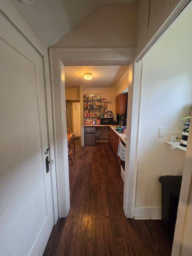 Apartment for rent at 338 College Ave, Kent, OH 44240