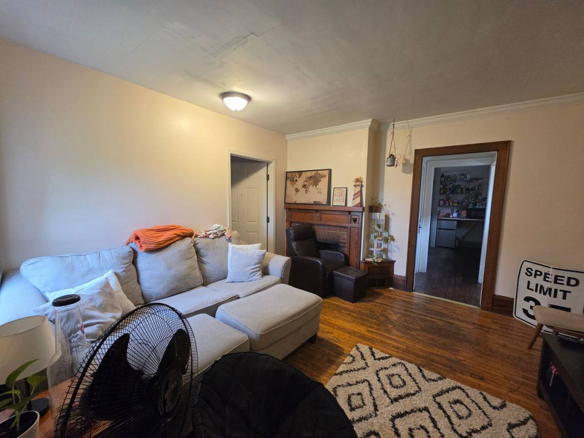 Apartment for rent at 338 College Ave, Kent, OH 44240