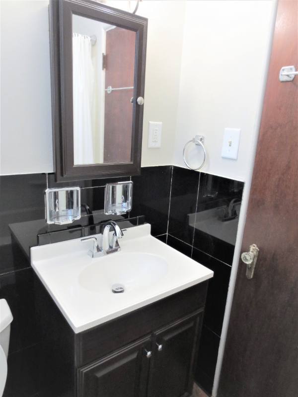 Apartment for rent at 5712 Phillips #B8, Pittsburgh, PA 15217