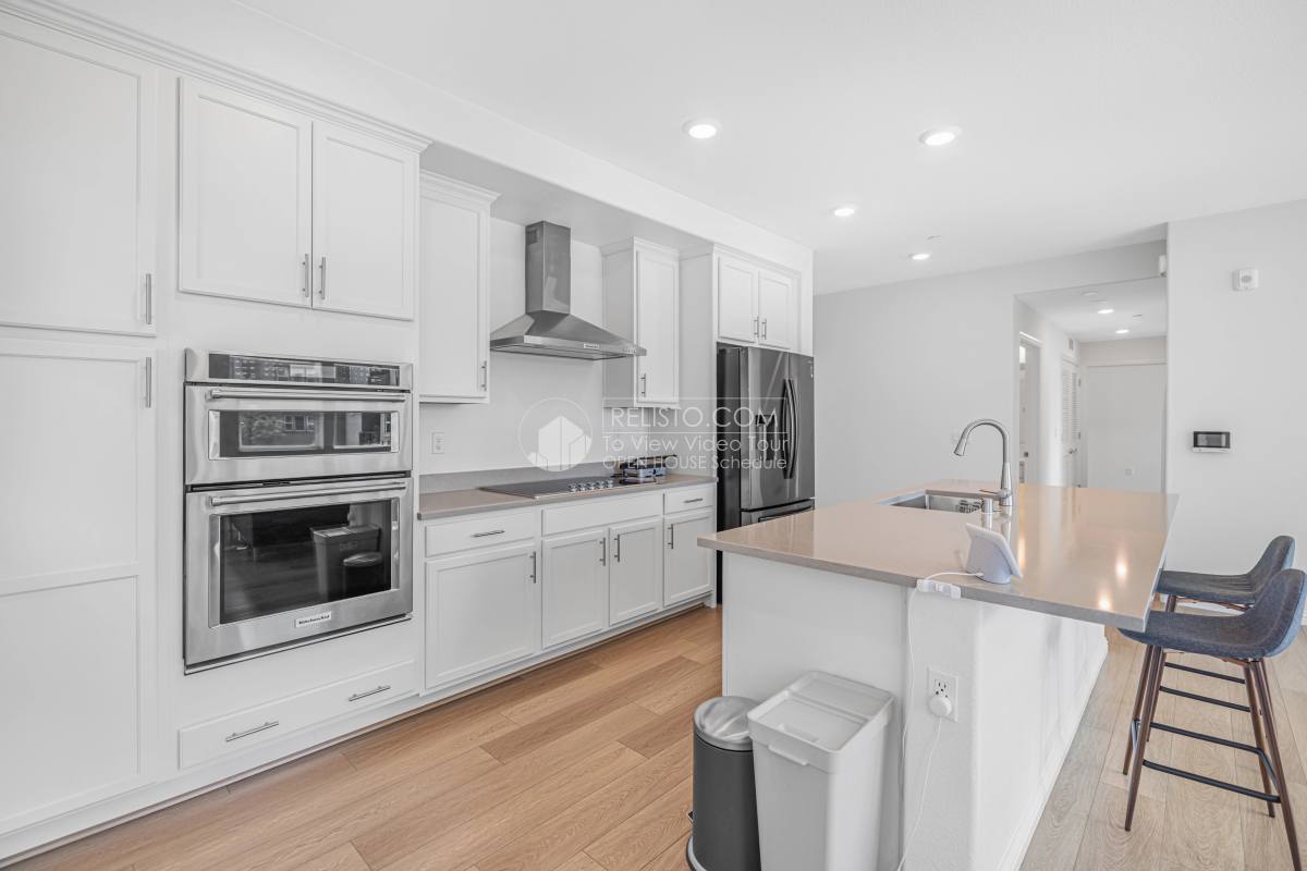 Condo for rent at 2852 5th St, Alameda, CA 94501