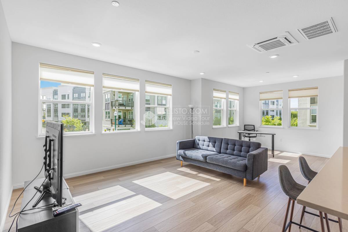 Condo for rent at 2852 5th St, Alameda, CA 94501
