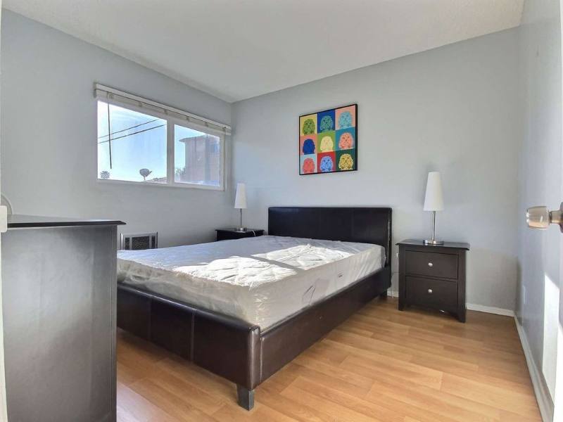 Apartment for rent at 4201 McClung Dr, Los Angeles, CA 90008