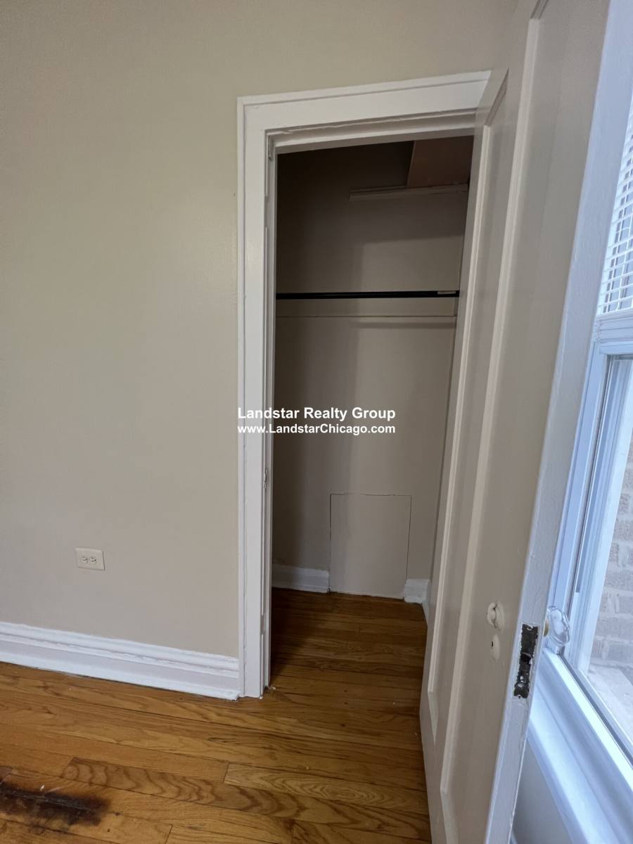 Apartment for rent at 4937 Whipple #2W, Chicago, IL 60625