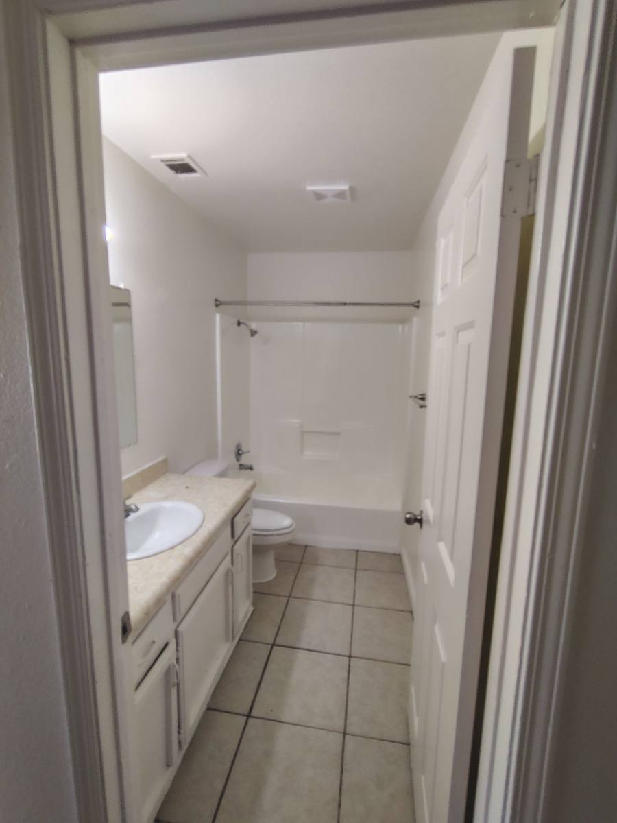 Apartment for rent at 345 Martin Luther King Jr Blvd, Bakersfield, CA 93307