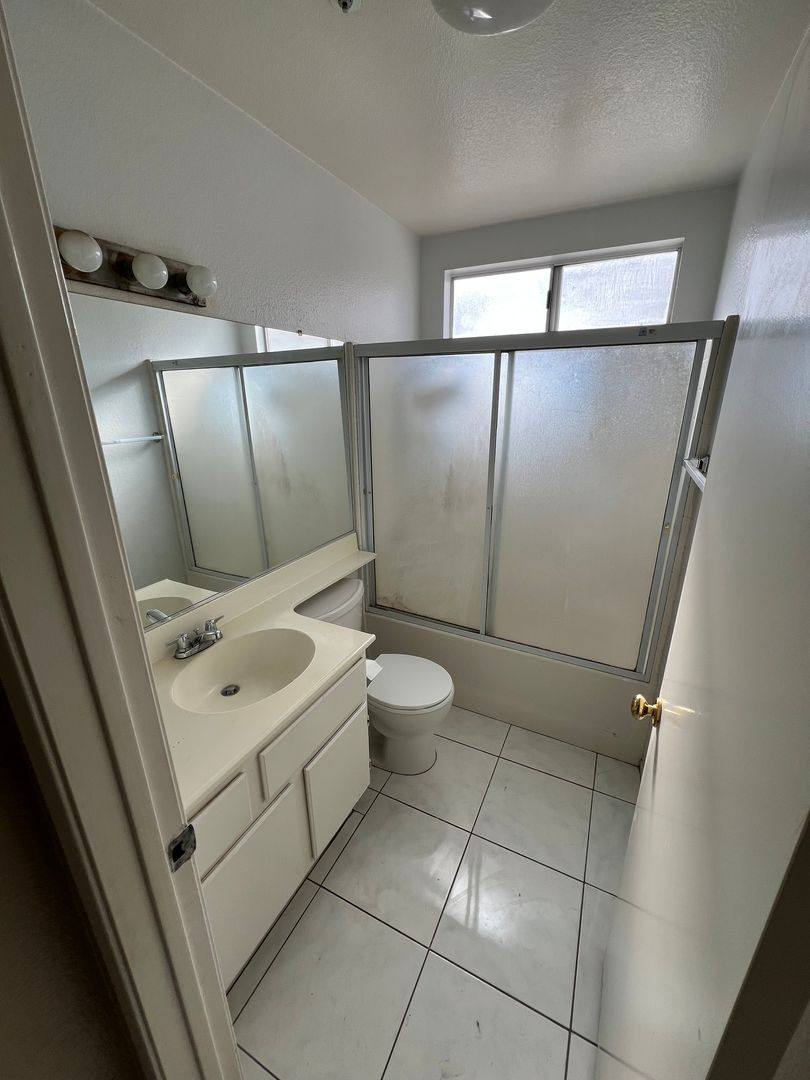 House for rent at 7834 Boxwood Court, Highland, CA 92346