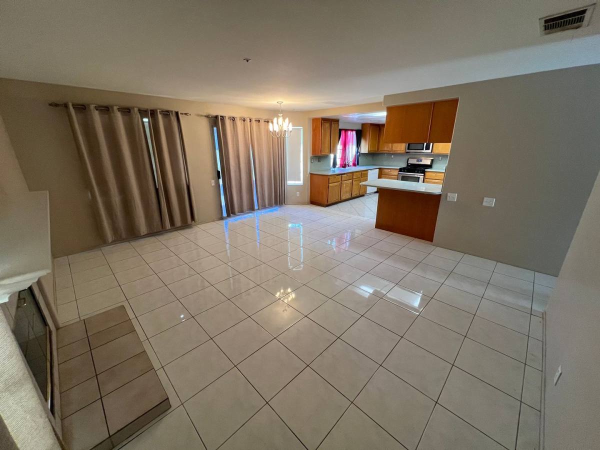 House for rent at 7834 Boxwood Court, Highland, CA 92346