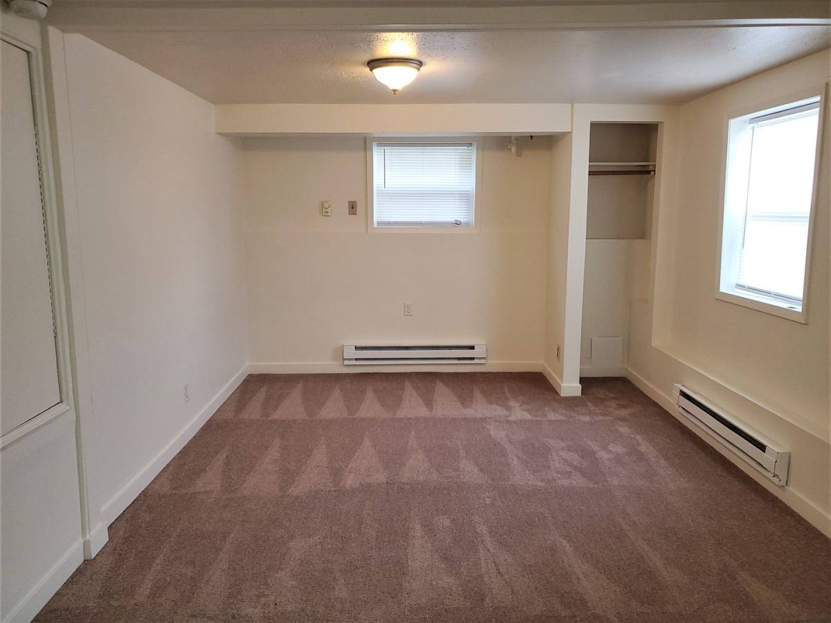 Apartment for rent at 632 N State St, Tacoma, WA 98403