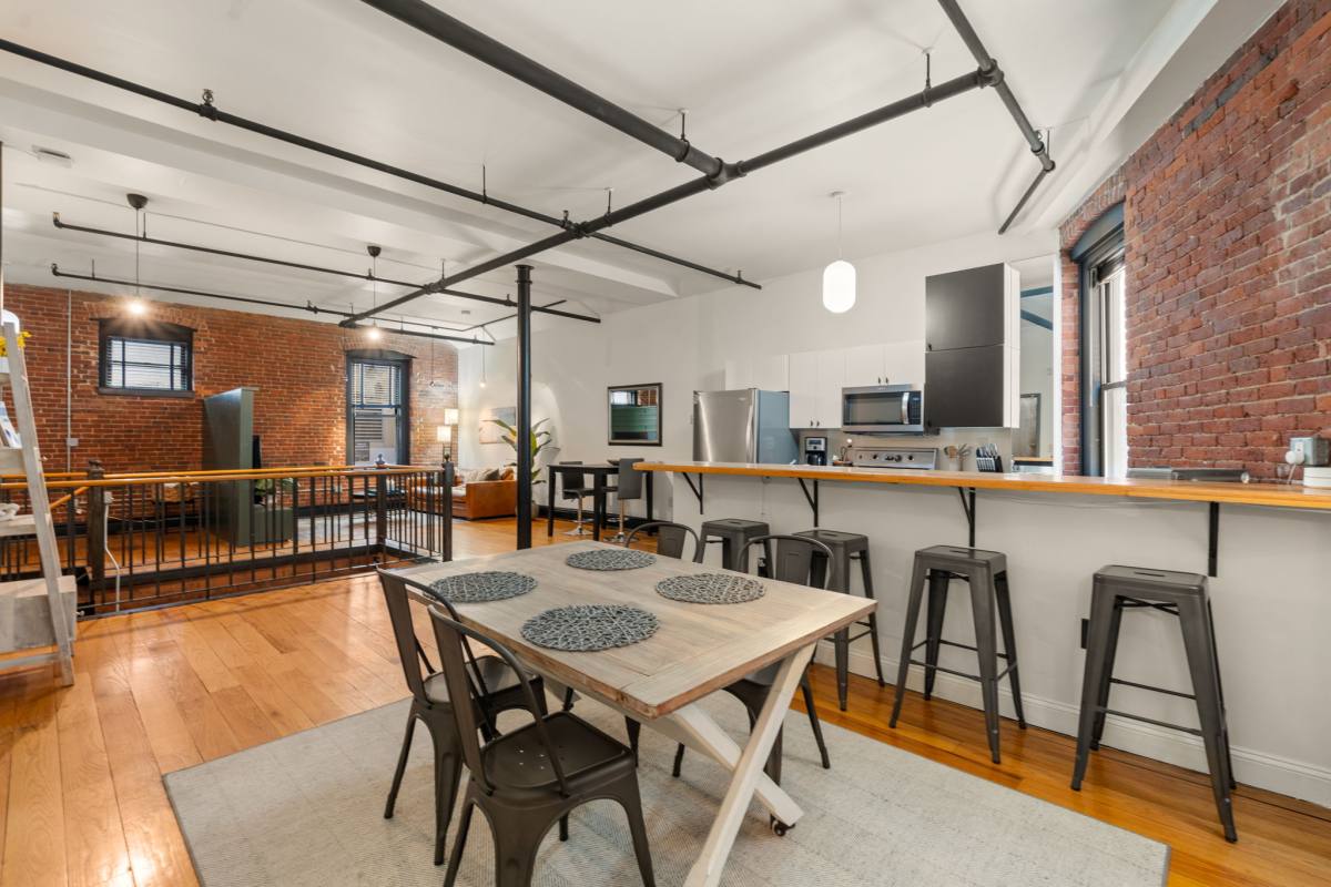 Apartment for rent at 19 Stanhope #1B, Boston, MA 02116
