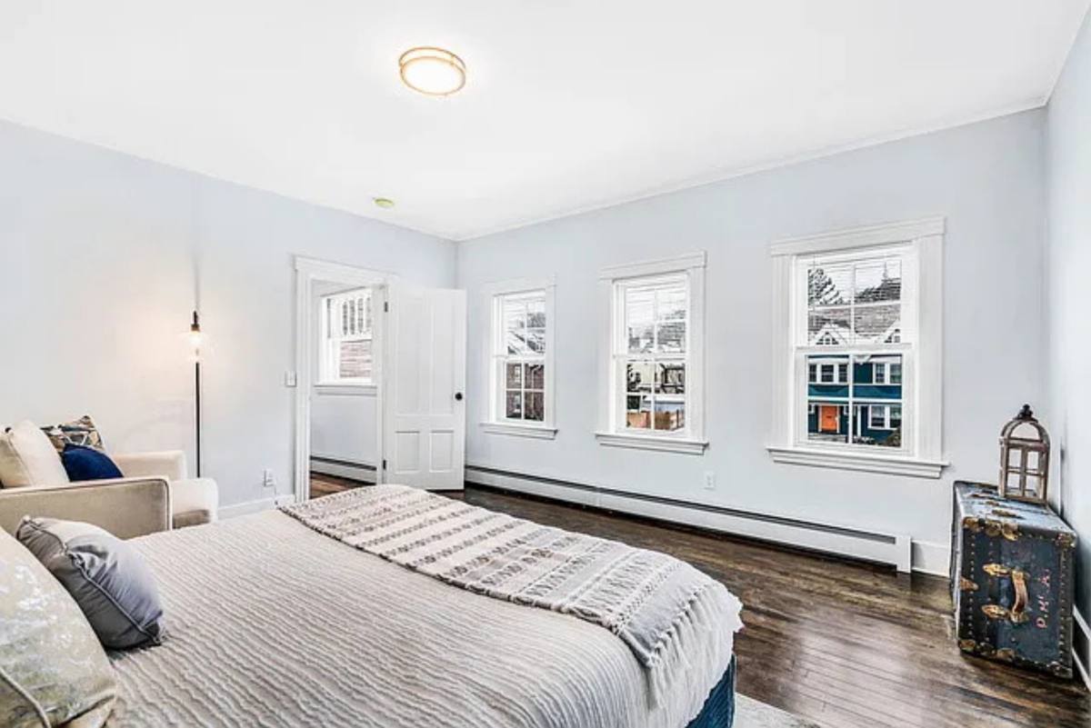 Apartment for rent at 48 Sever St, Worcester, MA 01609