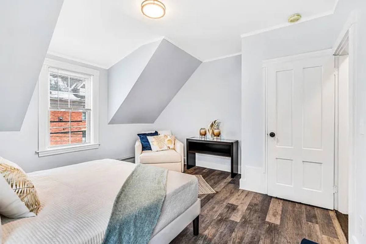 Apartment for rent at 48 Sever St, Worcester, MA 01609