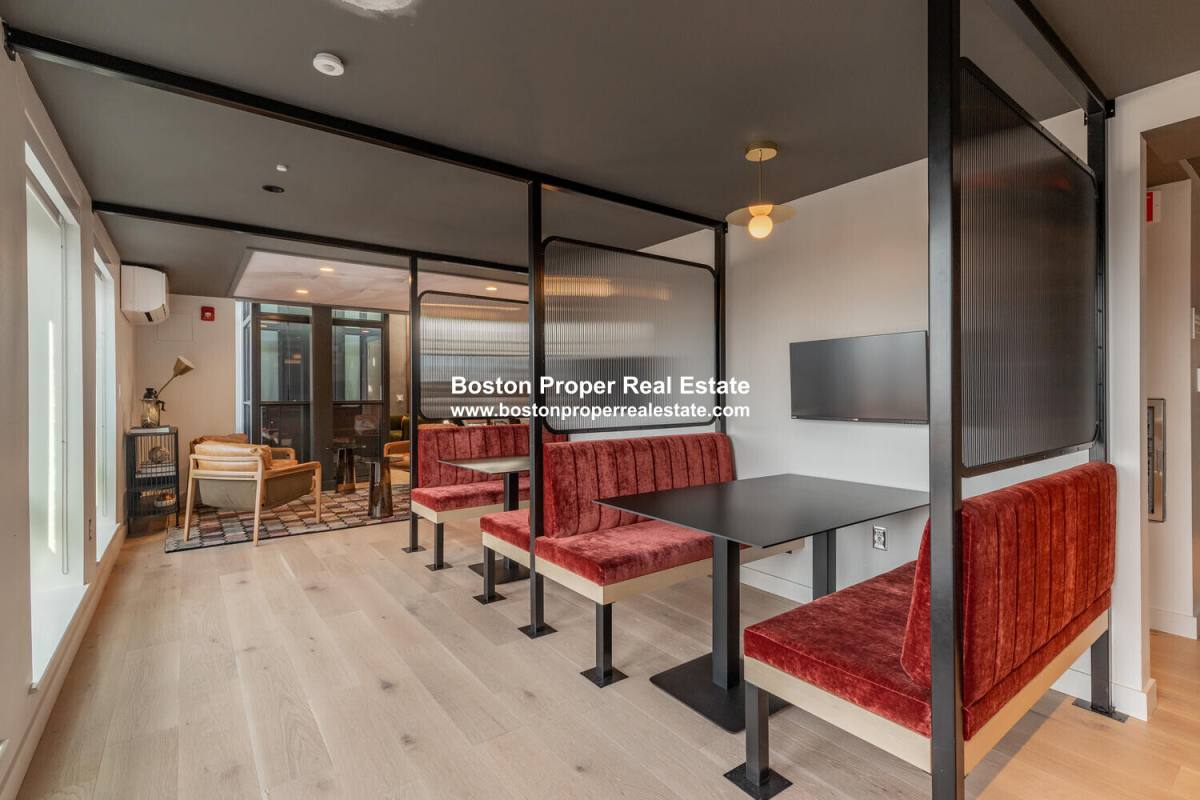 Apartment for rent at 28 Exeter St #401, Boston, MA 02116