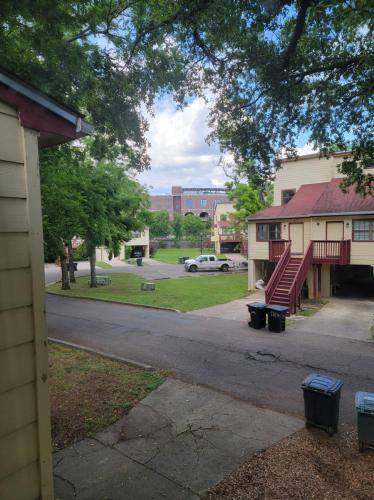 Townhouse for rent at 422 Indian Village Trail, Tallahassee, FL 32304