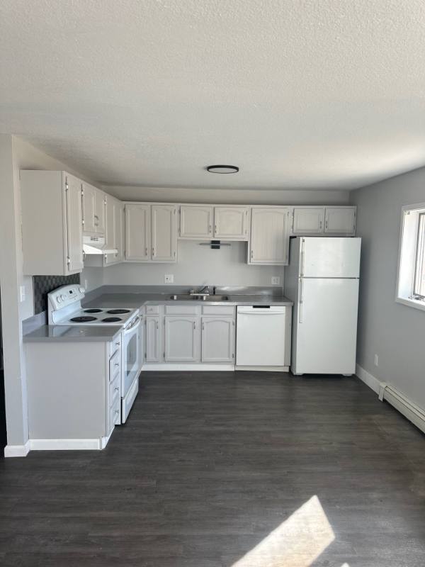 Apartment for rent at 951 15th St SW #3, Sidney, MT 59270