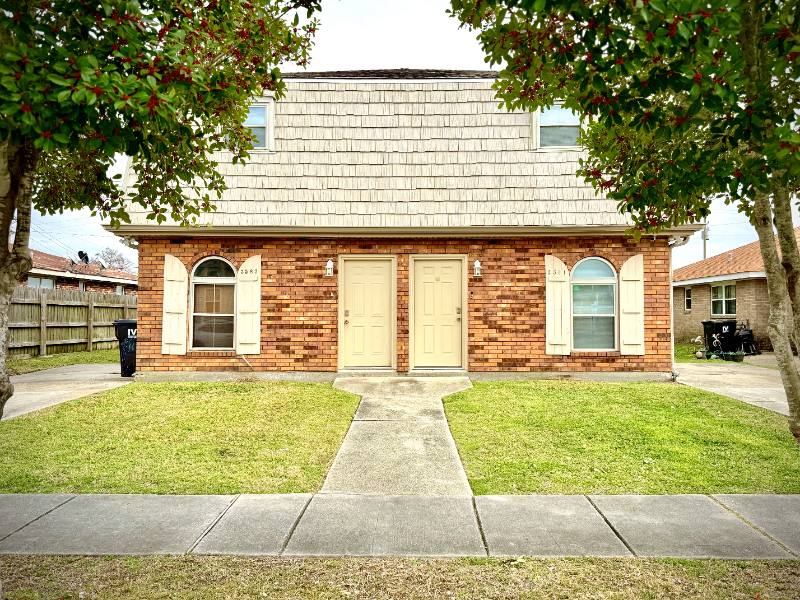 Apartment for rent at 3563 Kings Dr, Chalmette, LA 70043