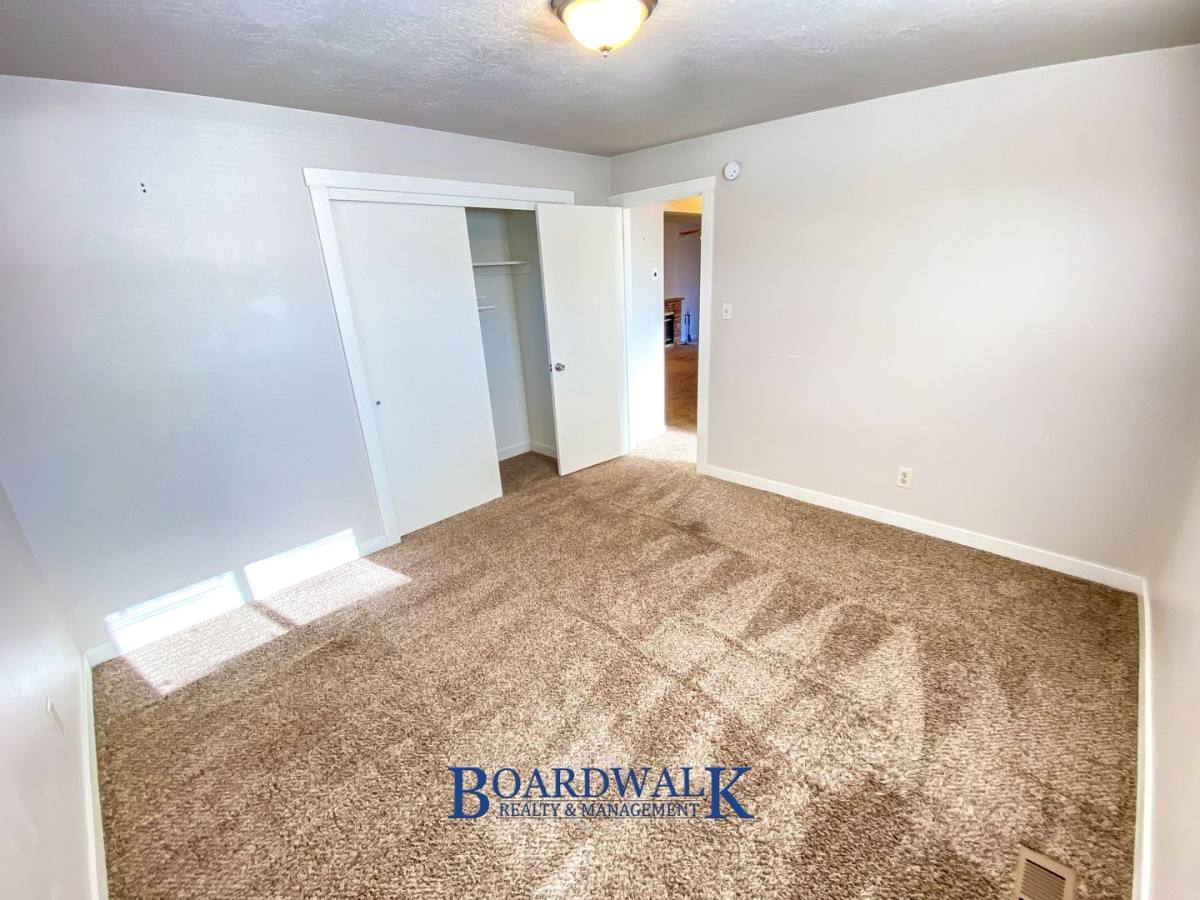 Apartment for rent at 325 E Baird Circle, Salt Lake City, UT 84115