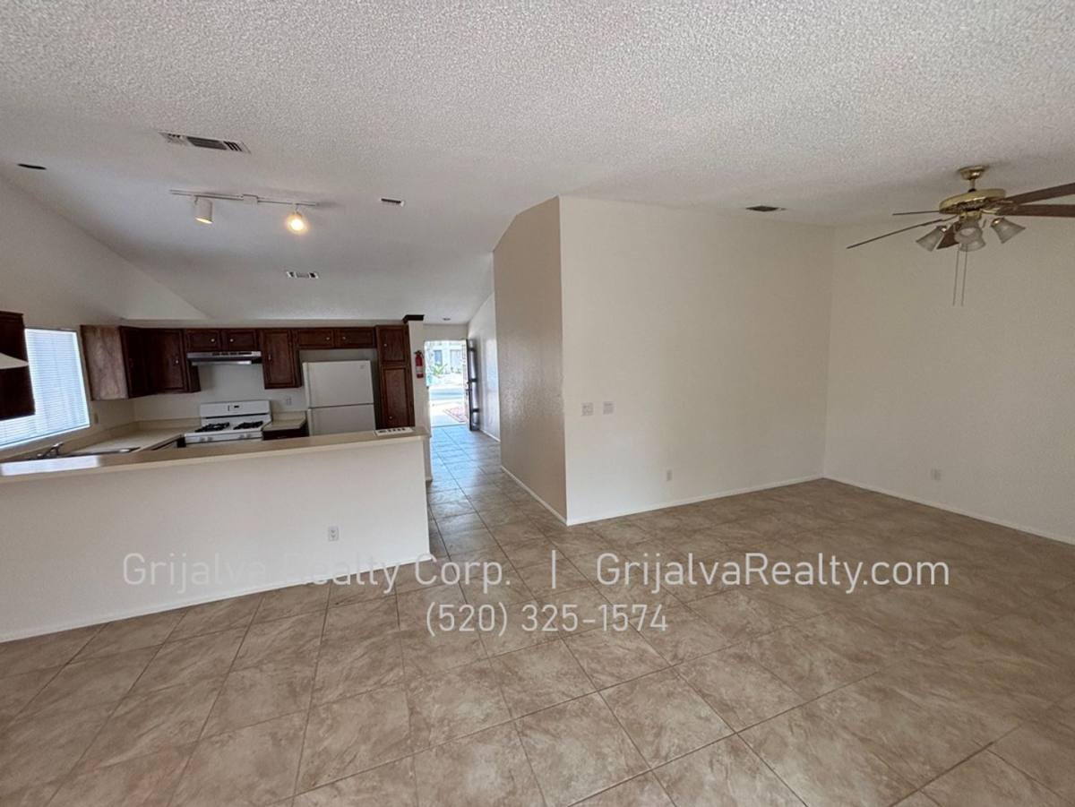 House for rent at 1821 W Mountain Oak Lane, Tucson, AZ 85746