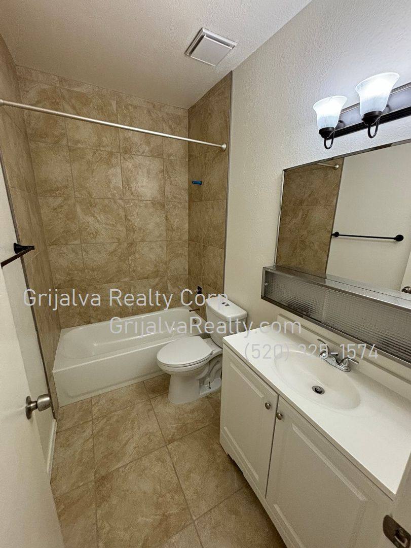 Apartment for rent at 2415 N Geronimo, Tucson, AZ 85705