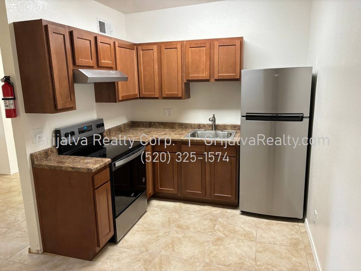 Apartment for rent at 2415 N Geronimo, Tucson, AZ 85705