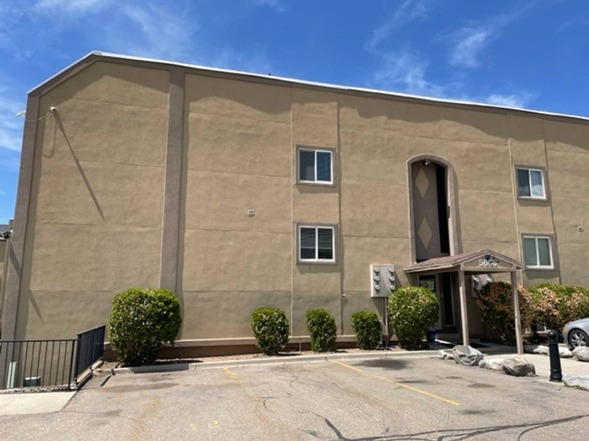 Condo for rent at 5660 Meadow Lane, Ogden, UT 84403