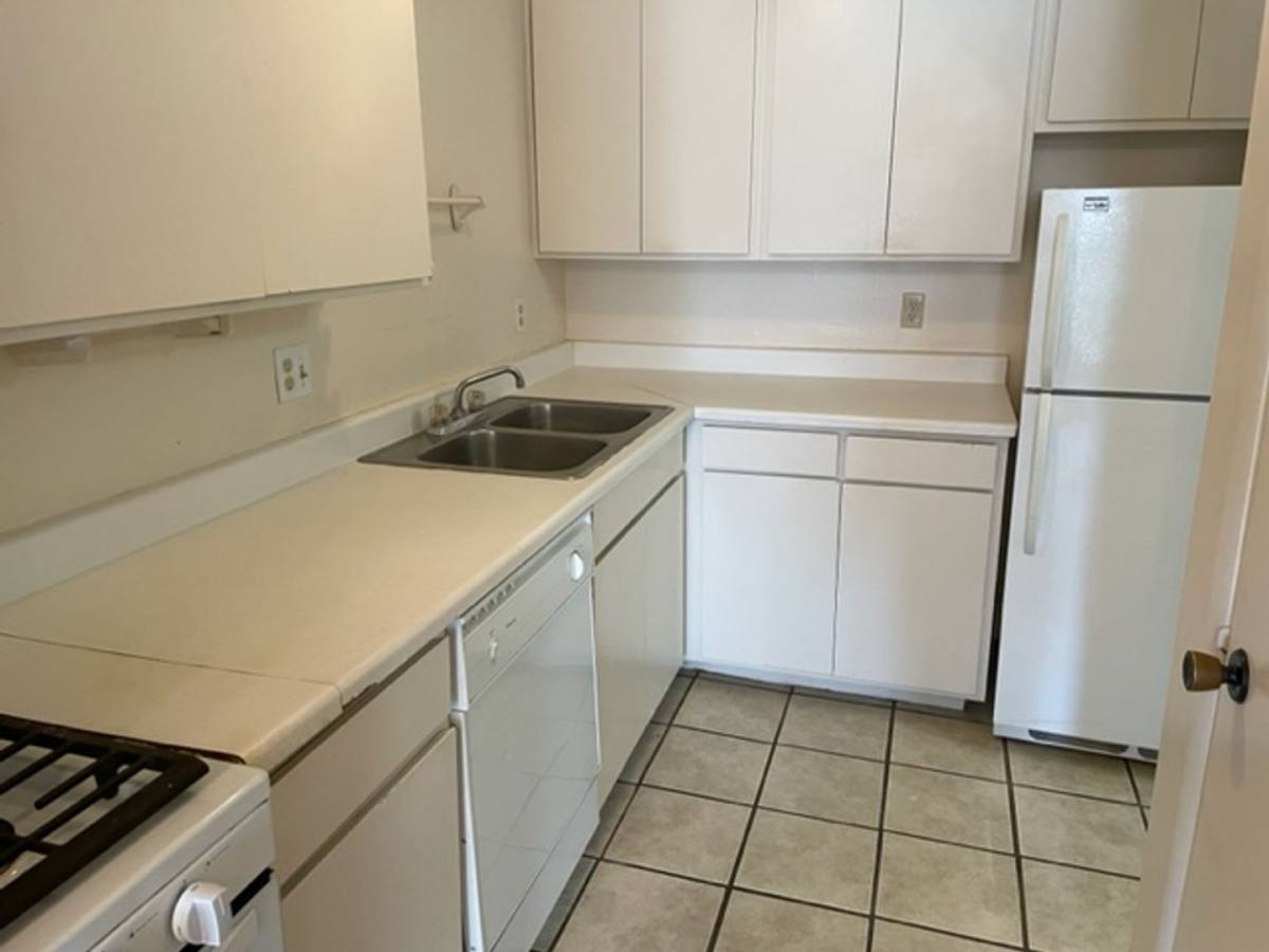 Condo for rent at 5660 Meadow Lane, Ogden, UT 84403