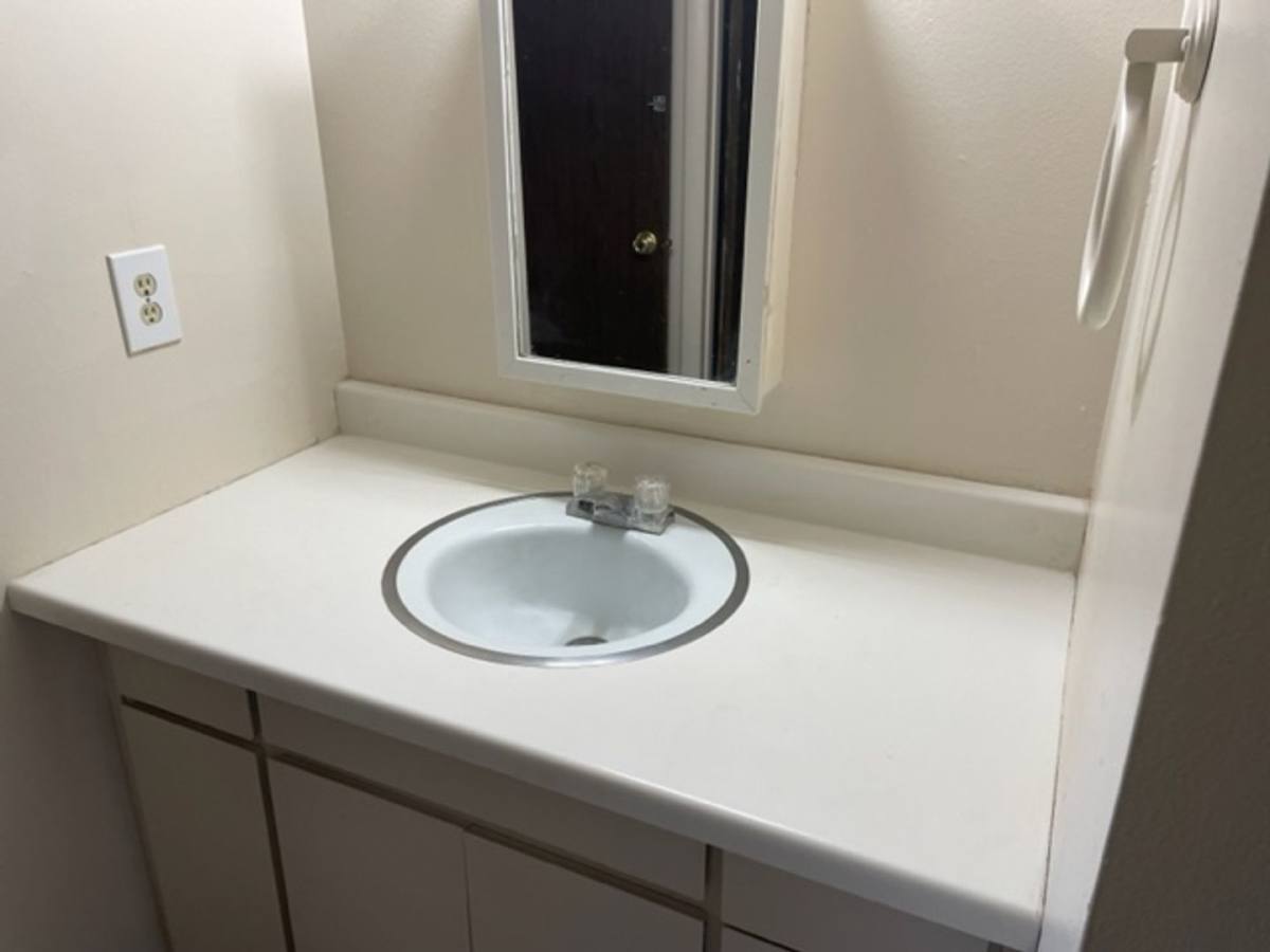 Condo for rent at 5660 Meadow Lane, Ogden, UT 84403