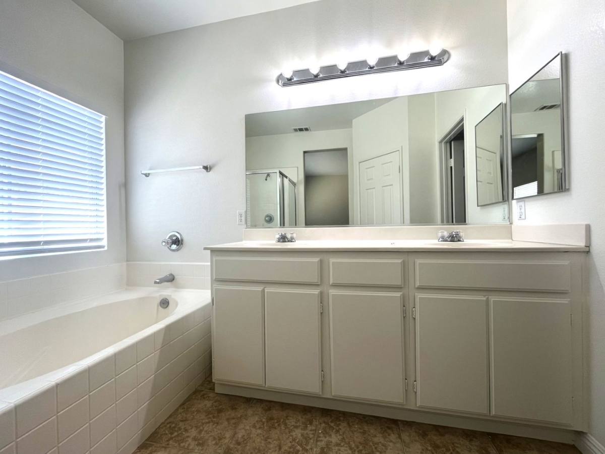 House for rent at 11737 Trailwood, Victorville, CA 92392