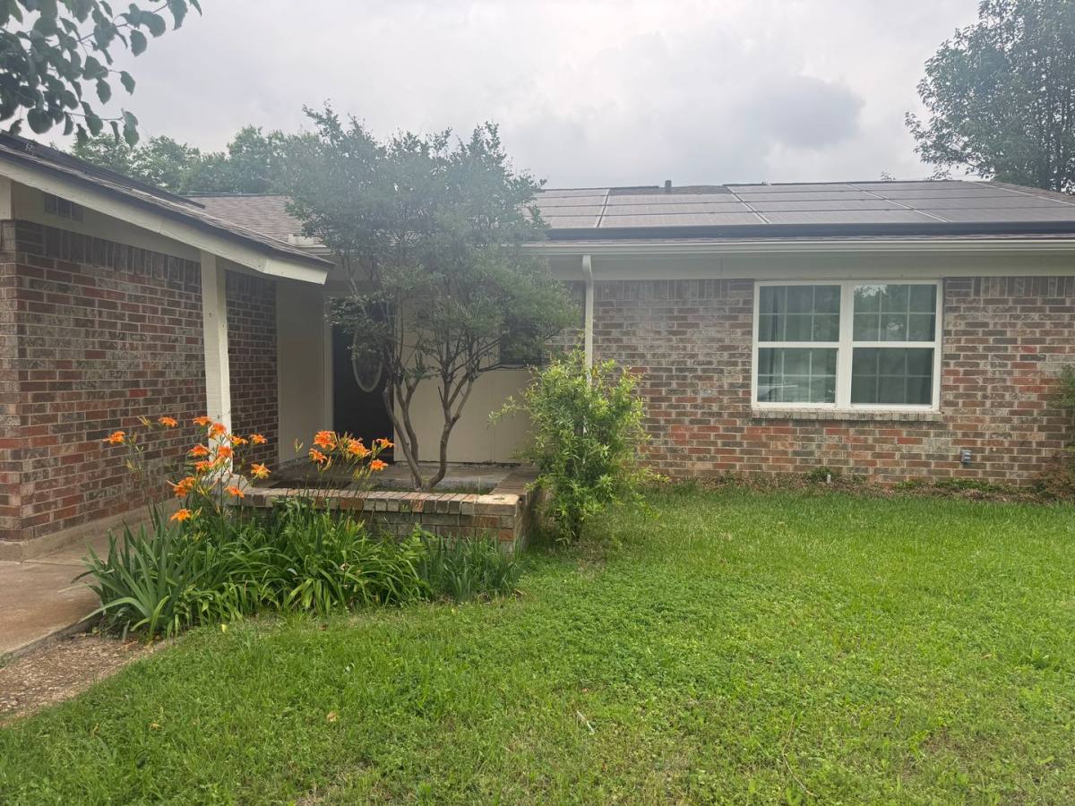 House for rent at 305 Wilson, Crowley, TX 76036