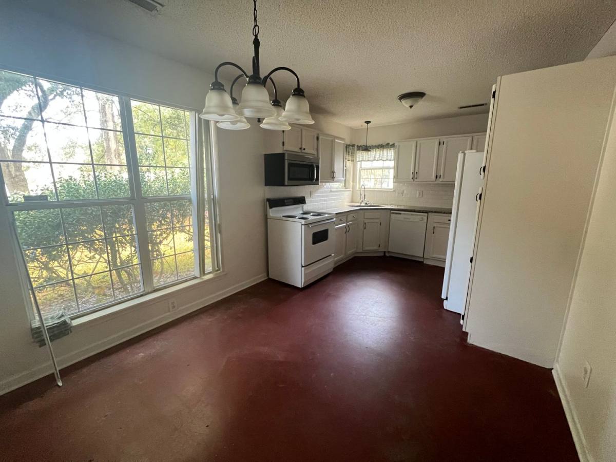 House for rent at 1720 S Nicole Place, Charleston, SC 29414
