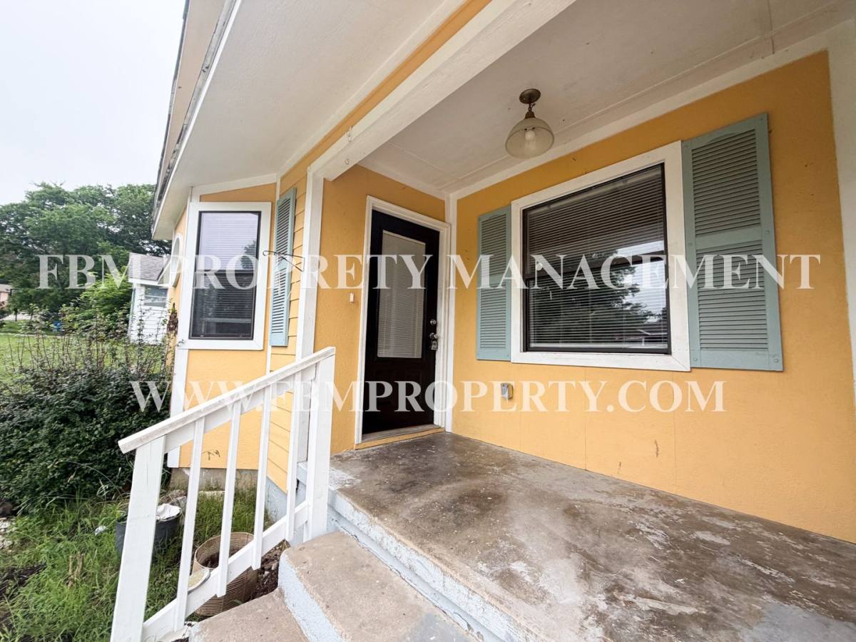 House for rent at 108 Sunset Circle, Alvarado, TX 76009