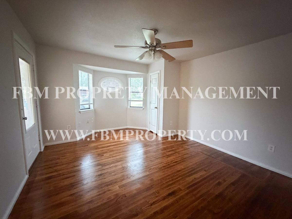House for rent at 108 Sunset Circle, Alvarado, TX 76009